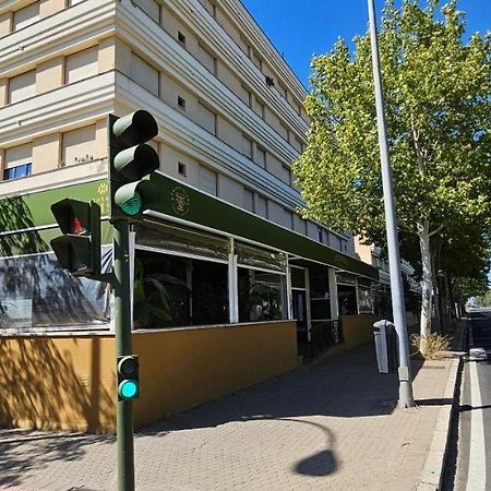Apto Lux Sevilla Bagian luar foto